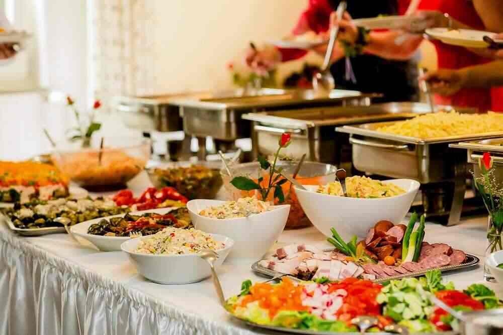 4 important KPIs support the success of corporate catering service